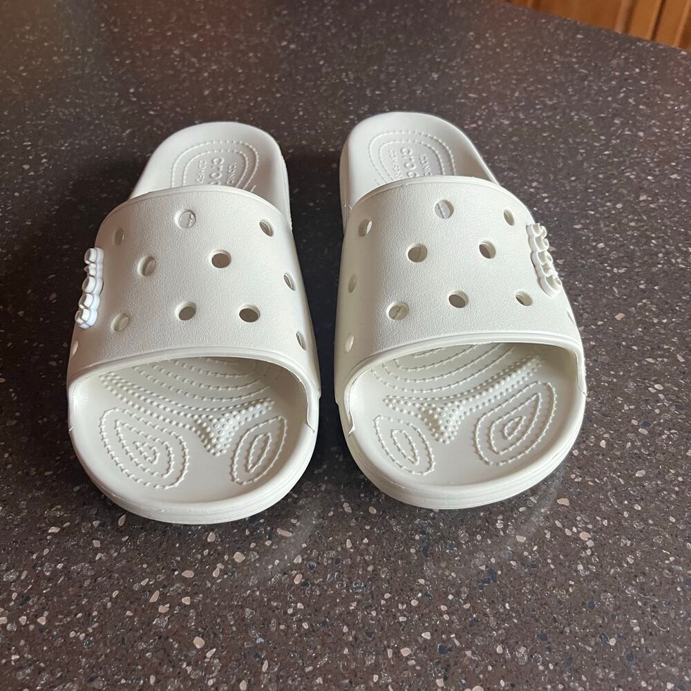CROCS Beige/Cream Vented Slides Mens 10 Womens 12 Excellent Condition!